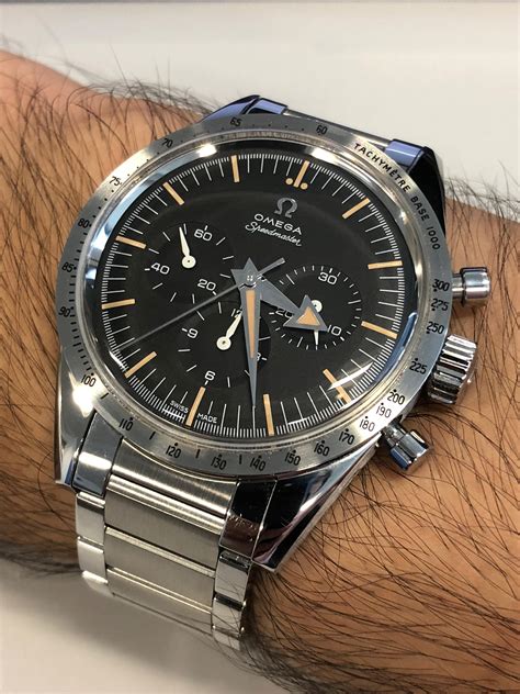 omega speedmaster hommage